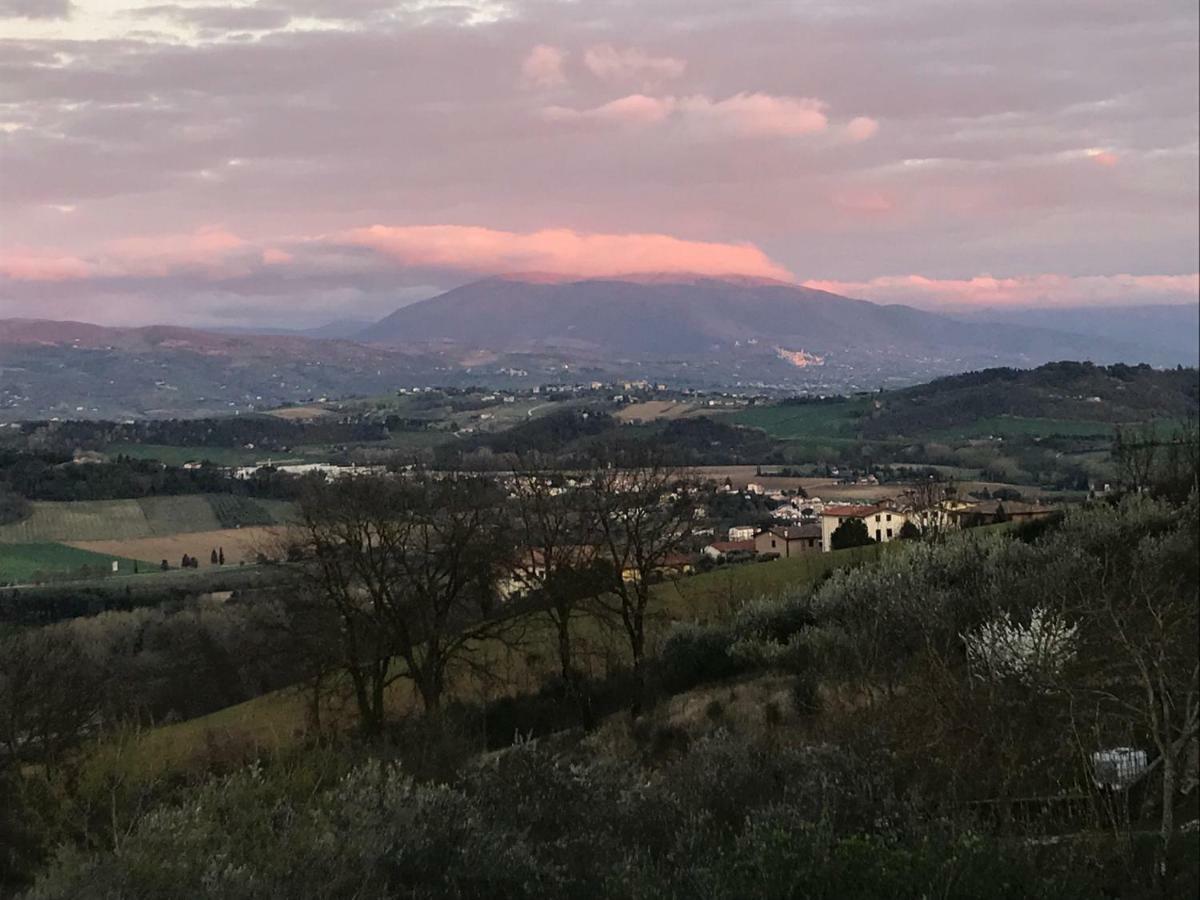 Casale Mille E Una Notte Перуджа Екстериор снимка